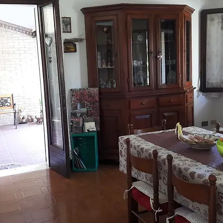 Casa Della Nonna 皮亚韦河畔诺文塔